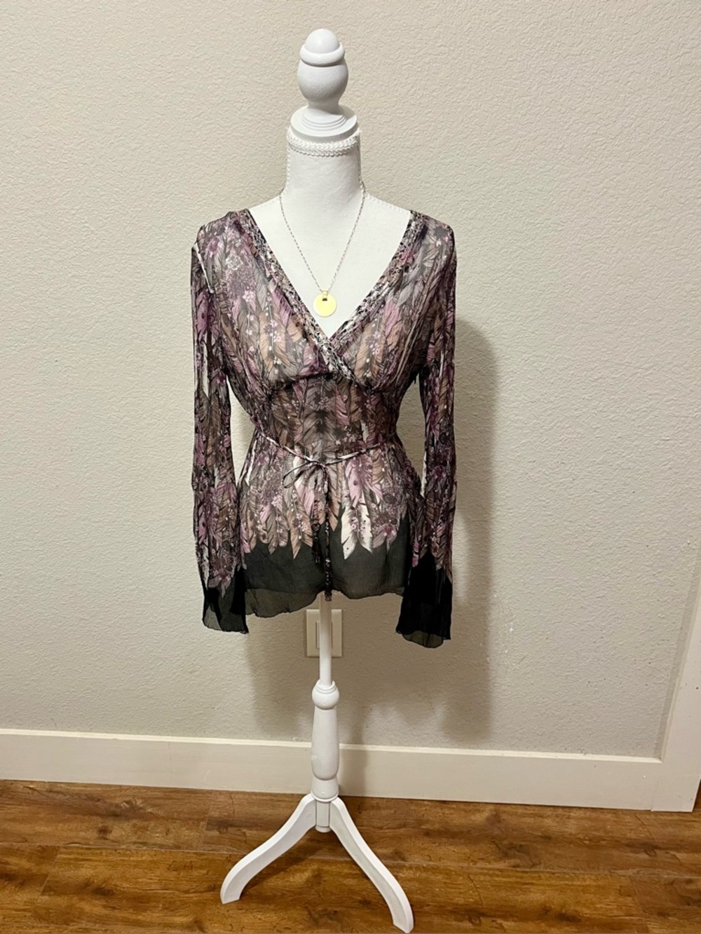Elie Tahari 100% Silk Sheer Dorthy Blouse